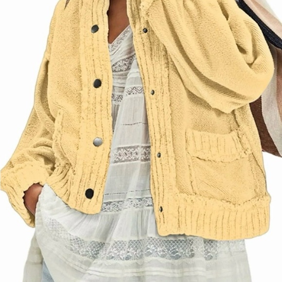 Yellow Button-Up Cardigan - Picture 3 of 3
